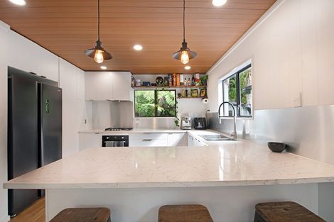 Photo of property in 169 Wairere Road, Waitakere, Henderson, 0782