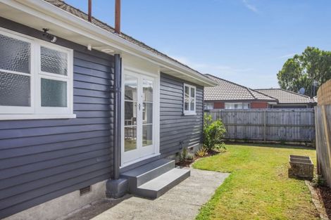 Photo of property in 12 Goldsmith Place, Waltham, Christchurch, 8023