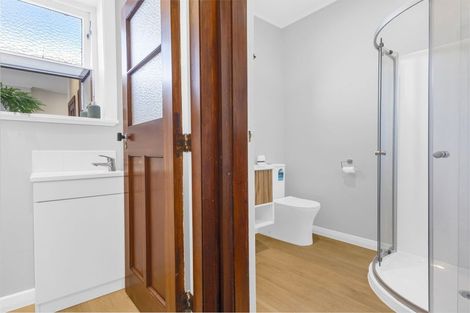 Photo of property in 7a Nathan Place, West End, Palmerston North, 4412