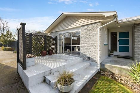 Photo of property in 11 Yeovil Place, St Albans, Christchurch, 8052