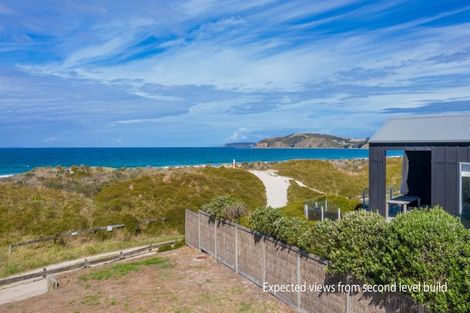 Photo of property in 5 Matariki Street, Omaha, 0986