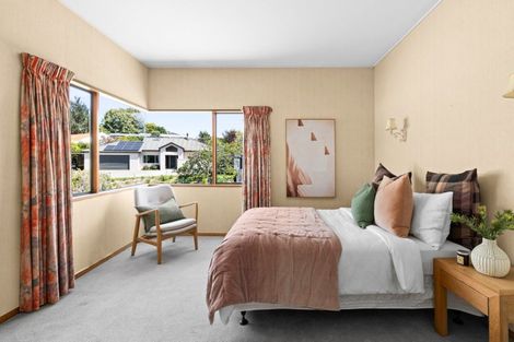 Photo of property in 3 Kopanga Road, Havelock North, 4130