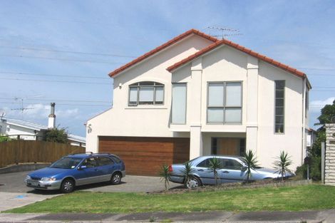 Photo of property in 9 Hoskins Avenue, Hillsborough, Auckland, 1042