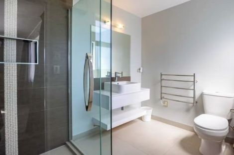 Photo of property in 18 Clutha Place, Wanaka, 9305