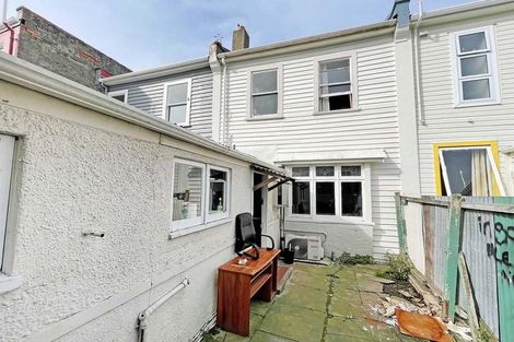 Photo of property in 10 Clyde Street, North Dunedin, Dunedin, 9016