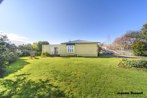 Photo of property in 122 Linton Street, West End, Palmerston North, 4410