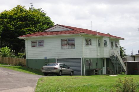 Photo of property in 20-28 Dickey Street, New Windsor, Auckland, 0600