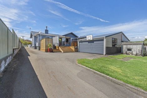Photo of property in 17 Tainui Street, Welbourn, New Plymouth, 4312