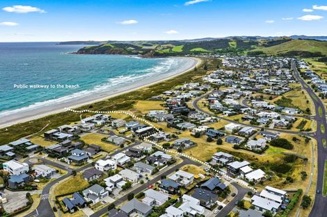 Photo of property in 28 Te Mana Street, Omaha, Warkworth, 0986