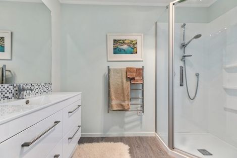 Photo of property in 15a Otumoetai Road, Judea, Tauranga, 3110