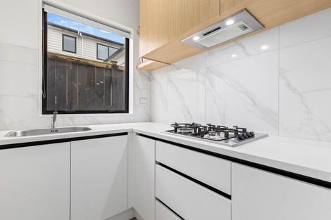 Photo of property in 4 Puruatanga Drive, Flat Bush, Auckland, 2019