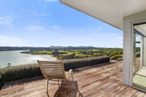 Photo of property in 21 Pa Road, Kaiwaka, 0573