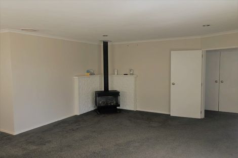 Photo of property in 25 Newfield Drive, Fairview Downs, Hamilton, 3214