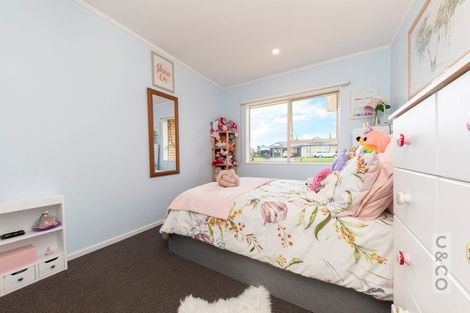 Photo of property in 19 Merlot Heights, Huapai, Kumeu, 0810