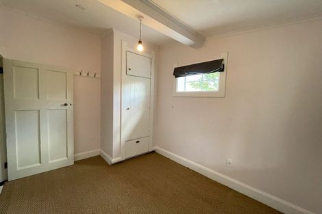 Photo of property in 20 Middle Road, Havelock North, 4130