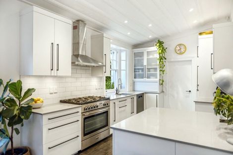 Photo of property in Grace Square, 73 Vermont Street, Ponsonby, Auckland, 1011