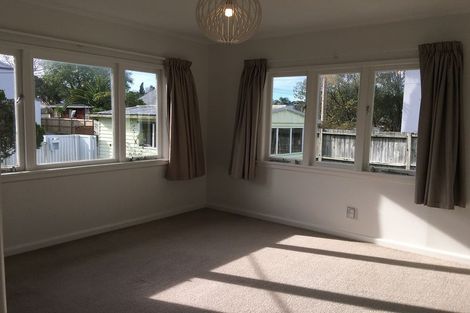 Photo of property in 125 Nile Road, Milford, Auckland, 0620