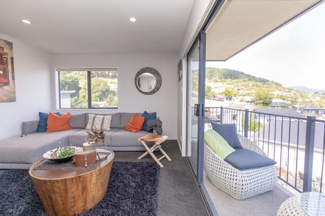 Photo of property in 24a Cornwall Road, Lyttelton, 8082