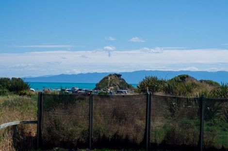 Photo of property in 19 Monkey Island Road, Orepuki, Riverton, 9881