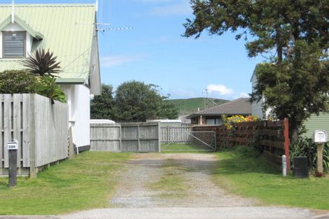 Photo of property in 206 Range Road, Papamoa Beach, Papamoa, 3118