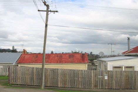 Photo of property in 107 Saint Patricks Row, Thames, 3500