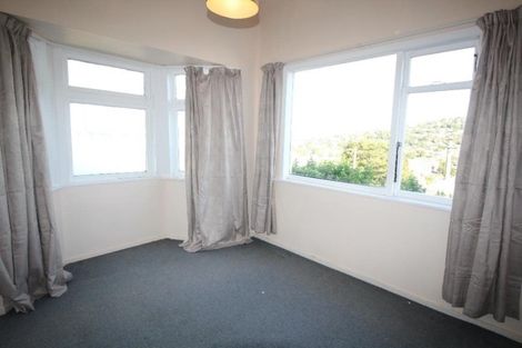 Photo of property in 25 Shortland Street, Caversham, Dunedin, 9011