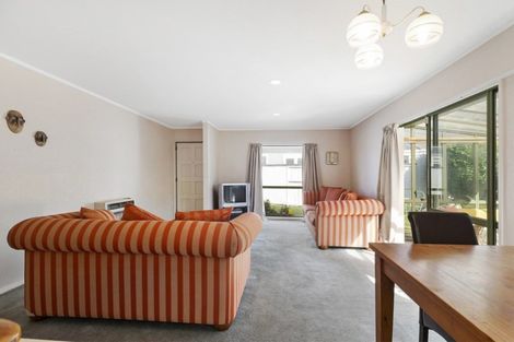 Photo of property in 62a Oxford Street, Tawa, Wellington, 5028