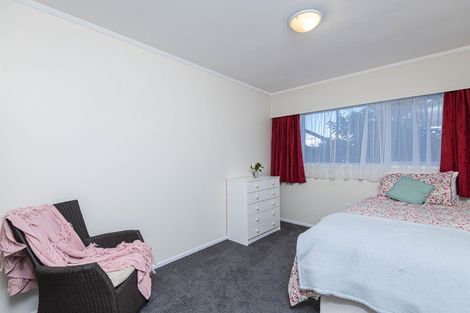 Photo of property in 5 Cranwell Street, Churton Park, Wellington, 6037