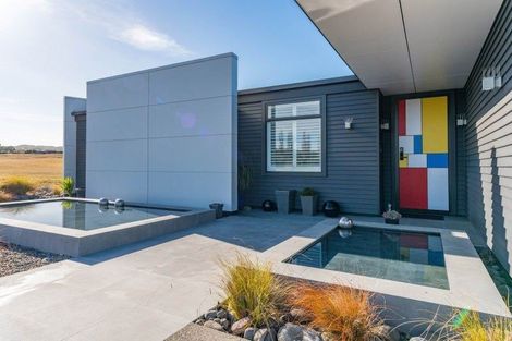 Photo of property in 16 The Fairways, Kinloch, Taupo, 3377