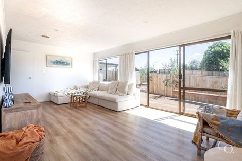 Photo of property in 2/72 Ohauiti Road, Hairini, Tauranga, 3112