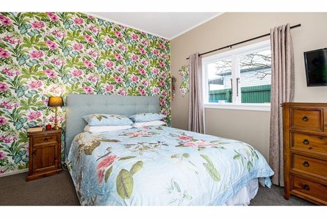 Photo of property in 215 Church Street, West End, Timaru, 7910