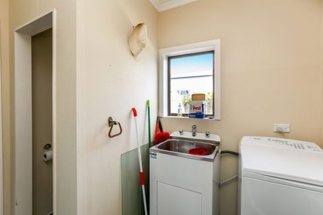 Photo of property in 143 Ngamotu Road, Spotswood, New Plymouth, 4310