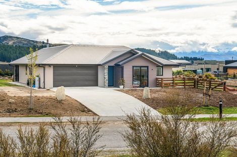 Photo of property in 15 Jackson Rise, Luggate, Wanaka, 9383