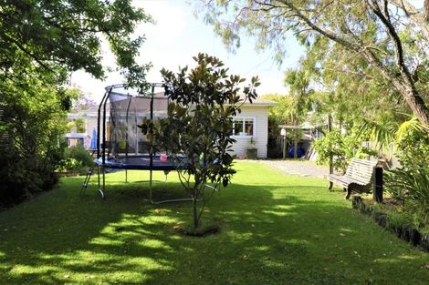 Photo of property in 50 Beresford Street, Bayswater, Auckland, 0622