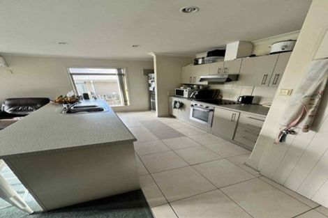 Photo of property in 10 Titirangi Crescent, Parklands, Christchurch, 8083