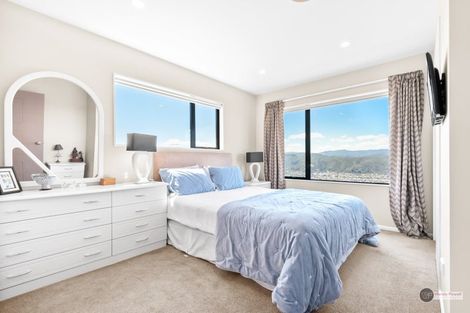 Photo of property in 30 Arahiwi Grove, Tirohanga, Lower Hutt, 5010