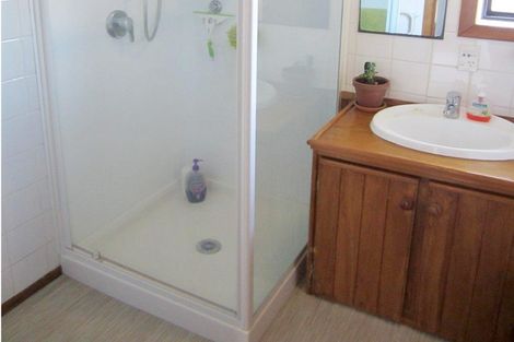 Photo of property in 52 Dunedin Street, Redwood, Christchurch, 8051