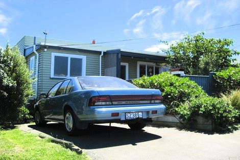 Photo of property in 11 Mandalay Terrace, Khandallah, Wellington, 6035