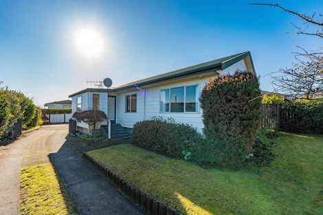 Photo of property in 47 Saint James Street, Richmond Heights, Taupo, 3330