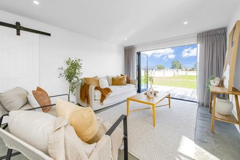 Photo of property in 145 Verdeco Boulevard, Lincoln, 7608