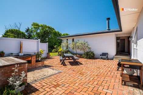 Photo of property in 11 Howorth Road, Fairfield, Dunedin, 9018