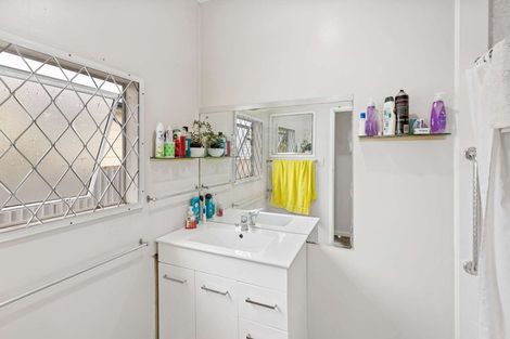 Photo of property in 119 Cornfoot Street, Castlecliff, Whanganui, 4501