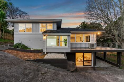 Photo of property in 51 Cyclarama Crescent, Massey, Auckland, 0614
