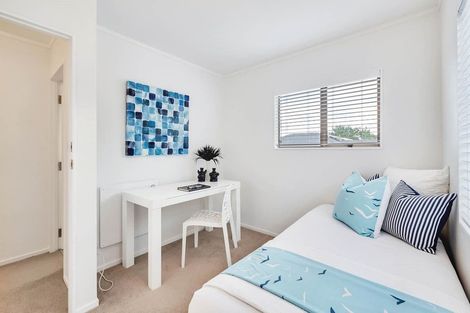 Photo of property in 2/331 Beach Road, Campbells Bay, Auckland, 0630