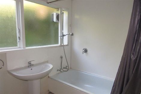 Photo of property in 64 Pembroke Road, Northland, Wellington, 6012