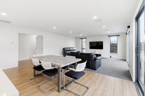 Photo of property in 9 Summerleas Lane, Halswell, Christchurch, 8025