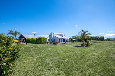 Photo of property in 28 Clifton Road, Whitford, Howick, 2571