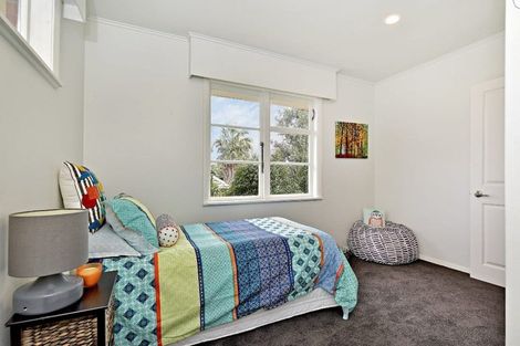 Photo of property in 11 Tui Crescent, Manurewa, Auckland, 2102