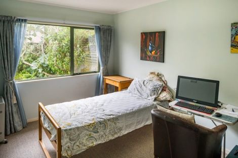 Photo of property in 16b Mawhare Street, Titahi Bay, Porirua, 5022