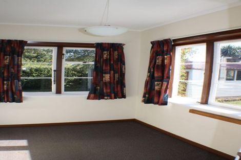 Photo of property in 11 Coopers Road, Dallington, Christchurch, 8061